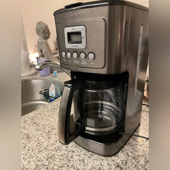 LIKE NEW CUISINART 14 Cups - Picture 2 of 6